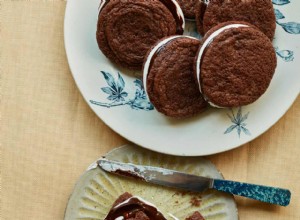 La recette de Tamal Ray pour les biscuits sandwich au chocolat meringué 