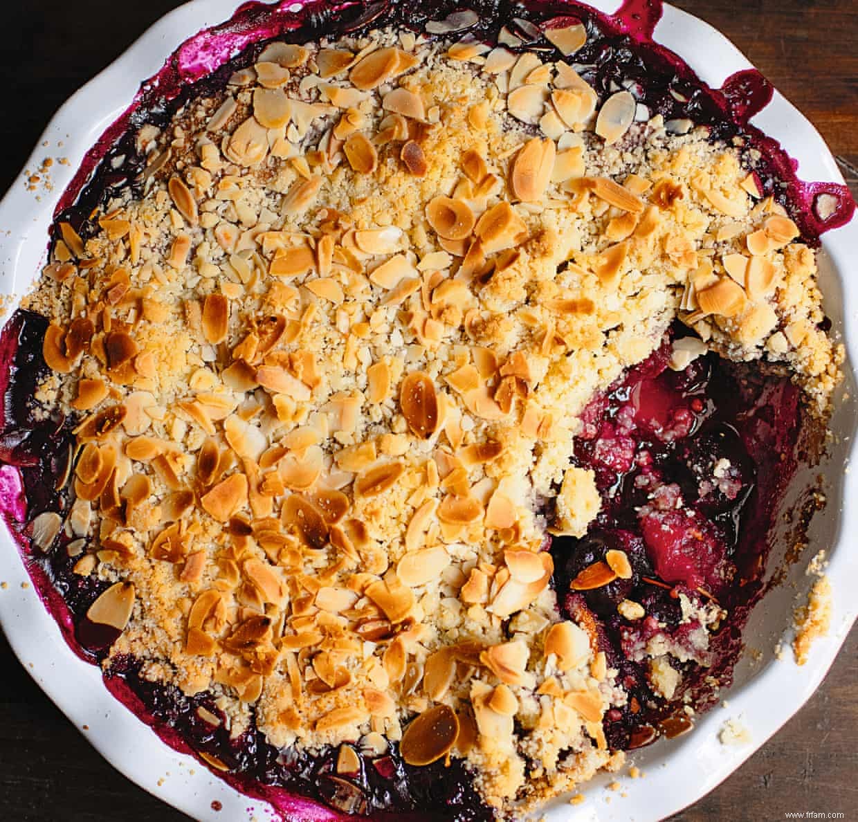 Gâteau au chocolat au beurre de cacahuète et pain d épices vegan :cinq nouvelles recettes sucrées de Nigella Lawson 