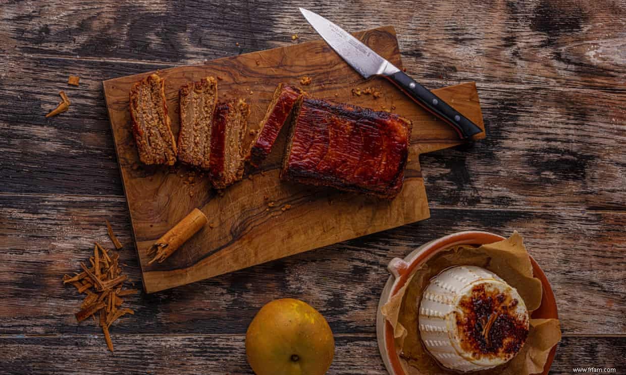 Les recettes de Joe Trivelli pour les côtelettes d agneau, la panada, la bagna càuda et le gâteau aux pommes 