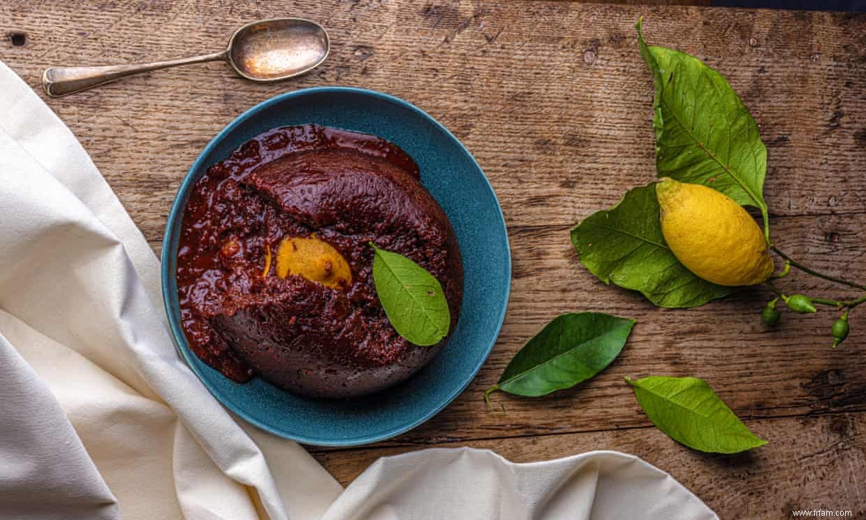 Les recettes de Joe Trivelli pour la soupe aux pois chiches, la pintade et le pudding au chocolat 