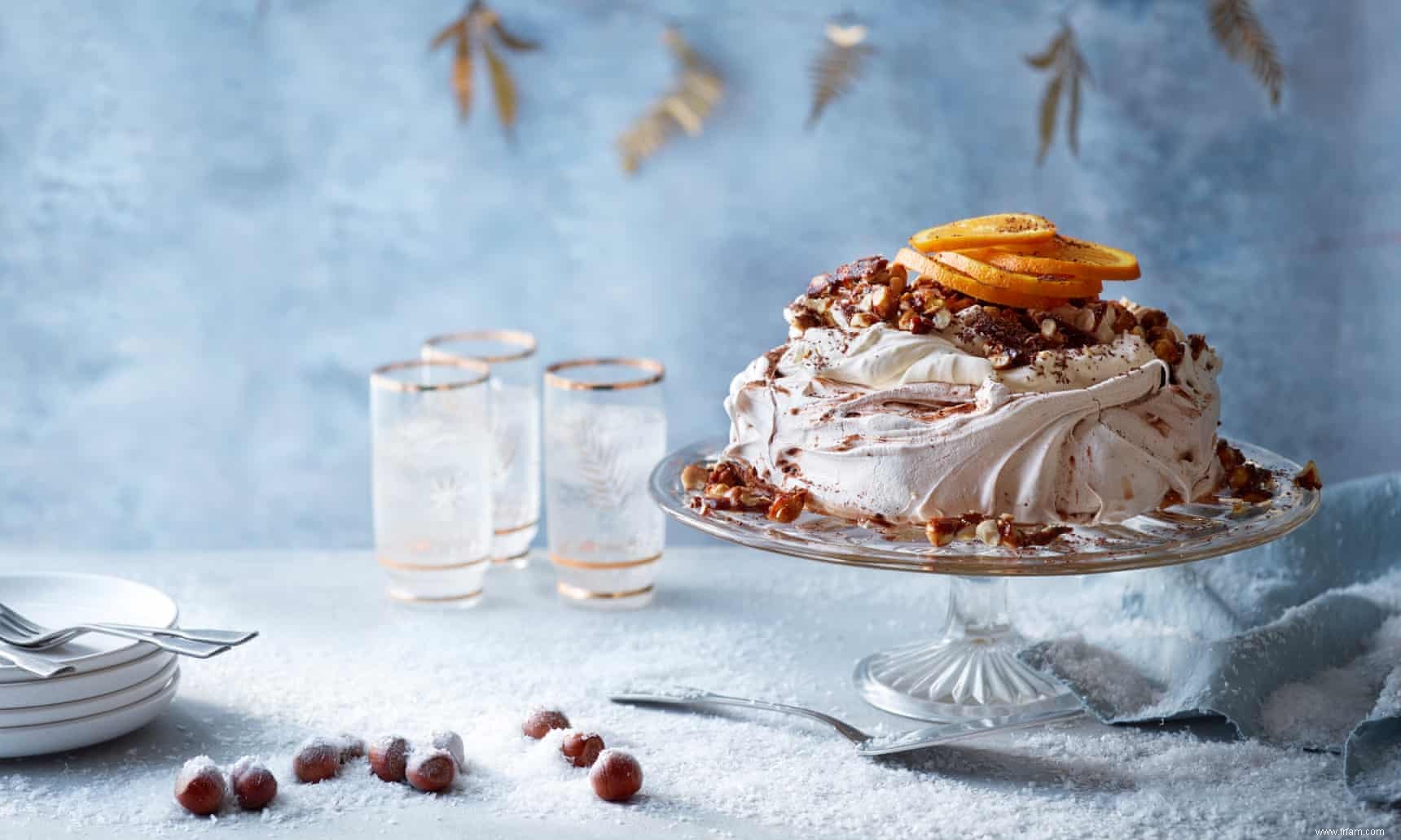 Les luxueuses pâtisseries et gâteaux de Noël de Benjamina Ebuehi 