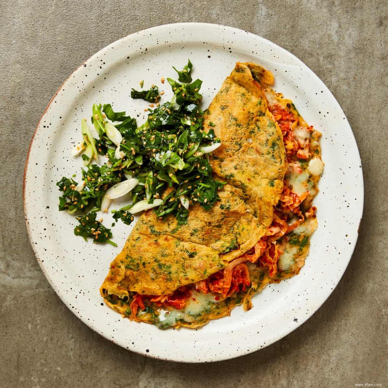 Des pancakes au kimchi au chou-rave :les recettes de ferments de Yotam Ottolenghi 