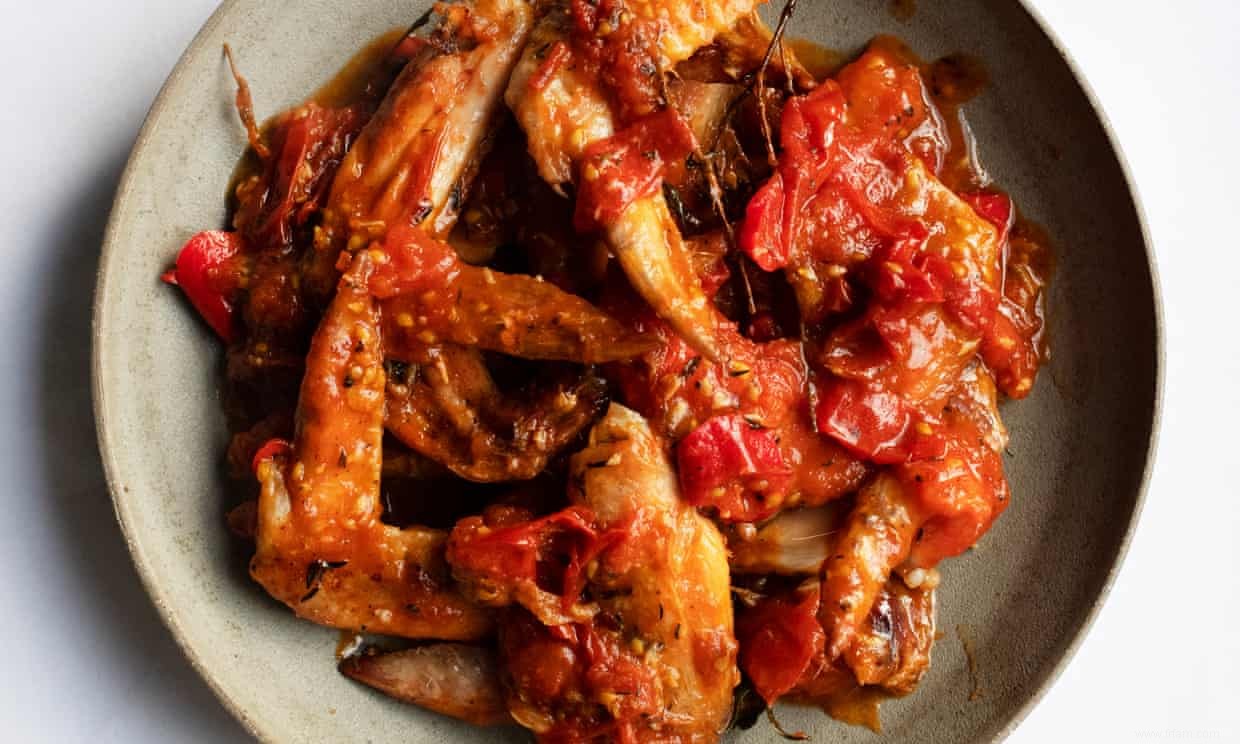 Recette d ailes de poulet à la sauce tomate épicée de Nigel Slater 