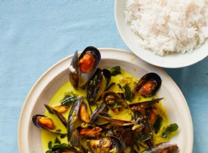 Recette de Thomasina Miers pour les moules à la noix de coco, au curcuma et au riz au jasmin 