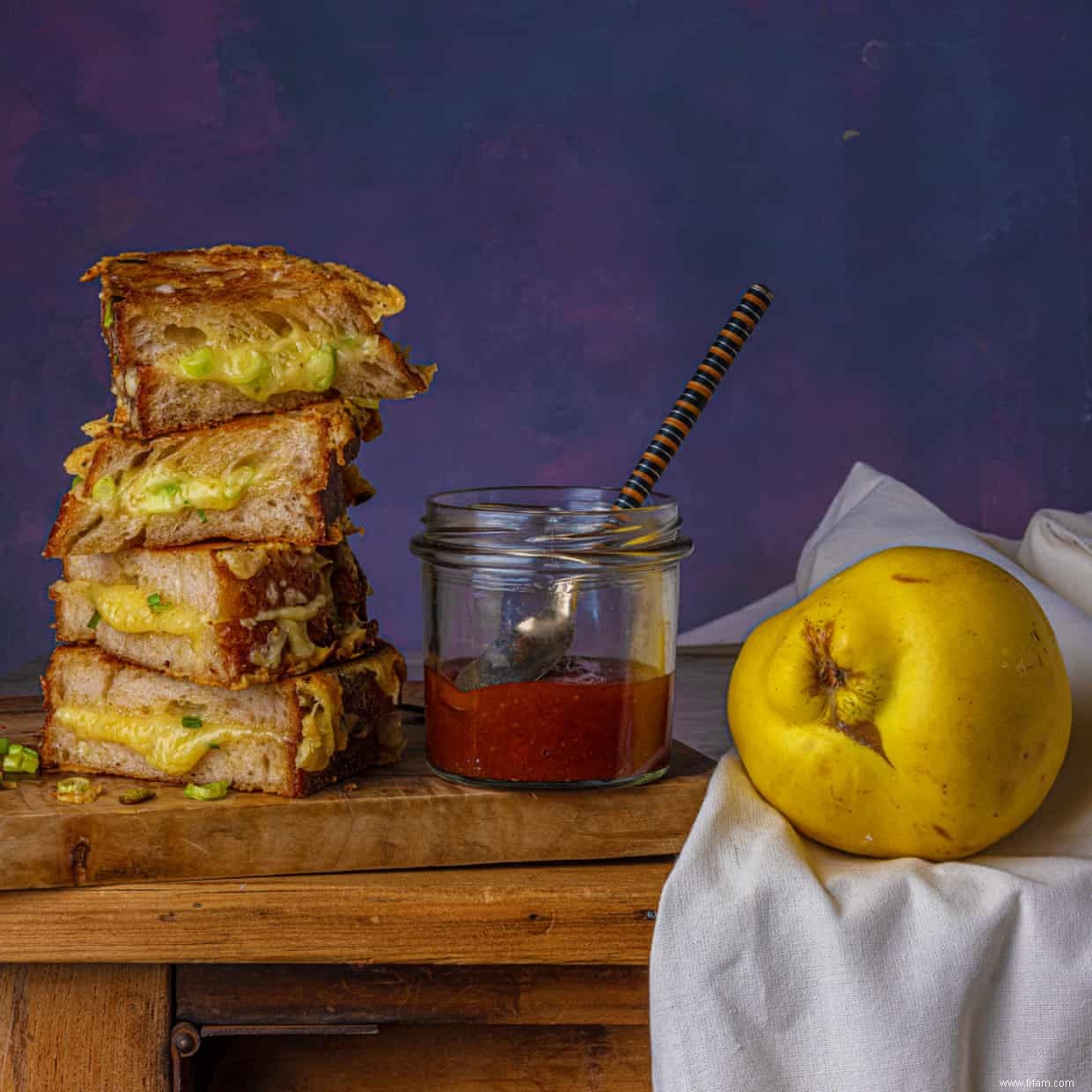 Sandwich au fromage grillé avec gelée de coing par Lori De Mori et Laura Jackson 