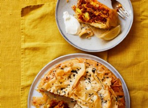 La recette de Pâques de Thomasina Miers pour la tarte à la pastilla d agneau épicée et de riz au safran 