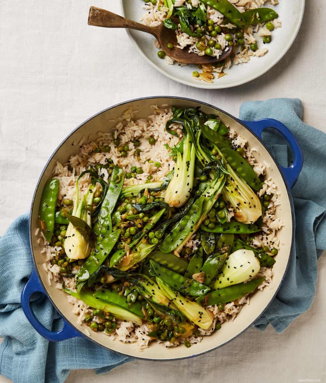 La recette végétalienne de Meera Sodha pour du riz au thé vert avec des légumes à saké 