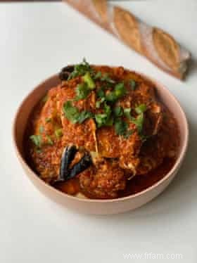 Comment cuisiner le parfait crabe au piment de Singapour – recette 