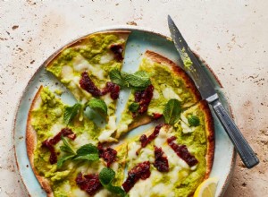 La recette de Thomasina Miers pour la pizza à la mexicaine avec houmous de pois 