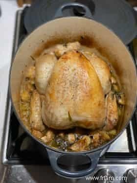 Comment cuisiner le poulet parfait avec 40 gousses d ail - recette 