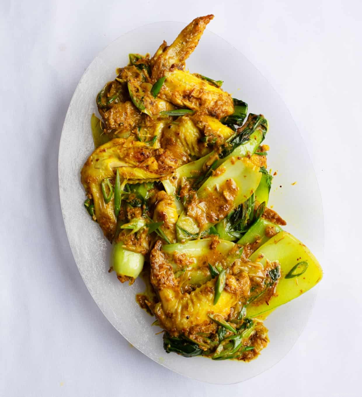 La recette d ailes de poulet et de pak choi de Nigel Slater 