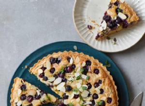 La recette de la tarte frangipane myrtille et thym de Benjamina Ebuehi 