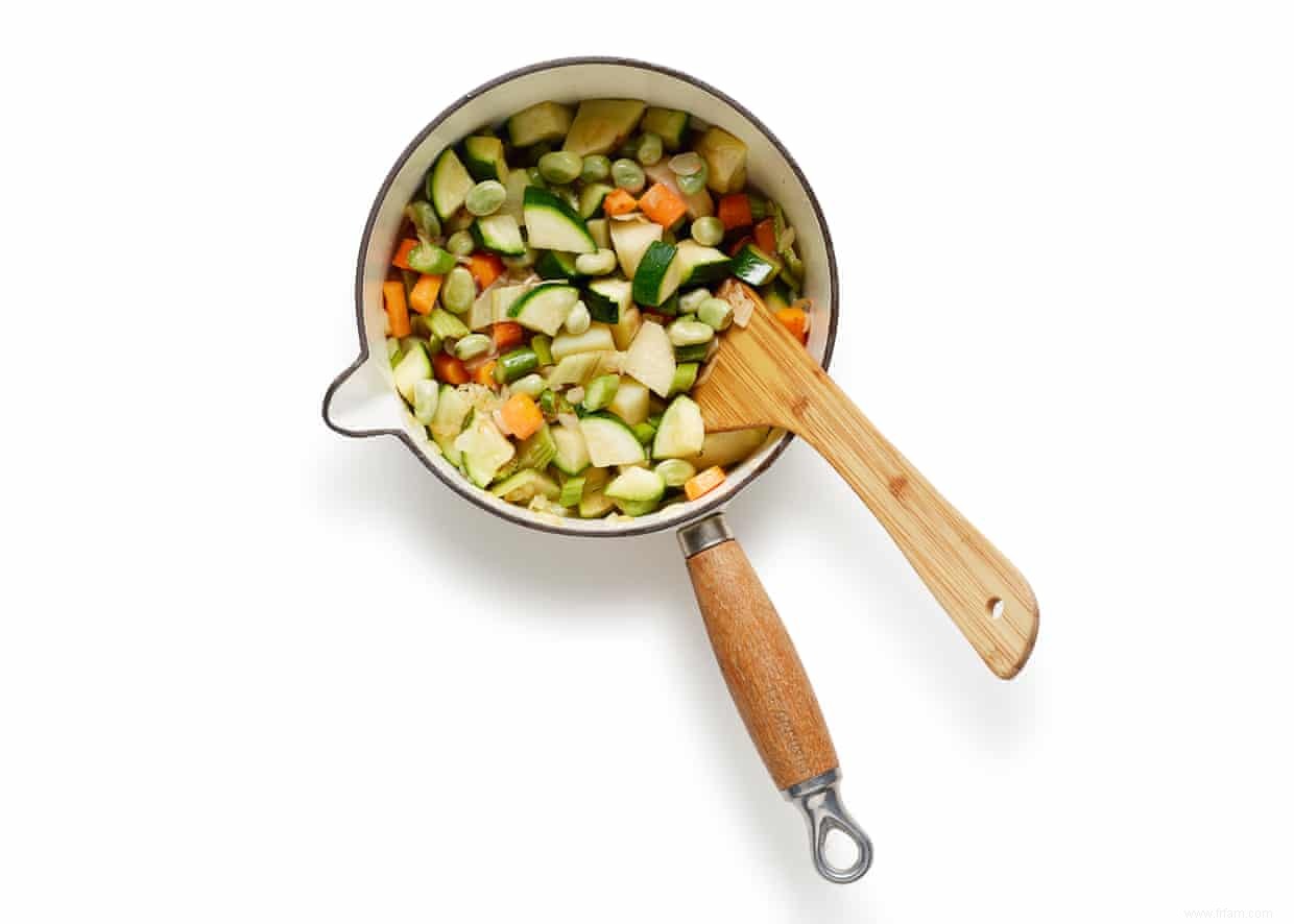 Comment faire du minestrone d été - recette 