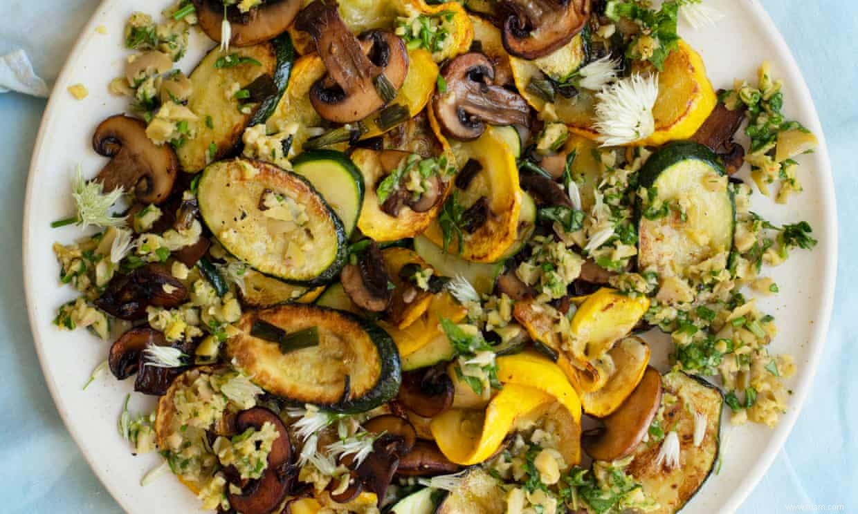 Les recettes de Nigel Slater pour les courgettes et les champignons, et pour la glace oloroso 