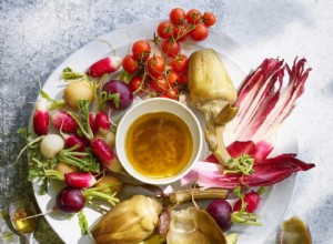 Bagna cauda - légumes crus avec trempette chaude aux anchois par Richard Olney 