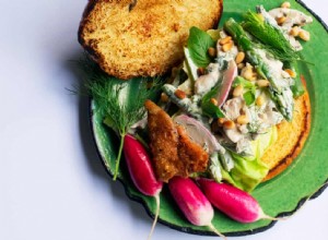 La recette de Nigel Slater pour un sandwich au poulet rôti et à la mayonnaise aux herbes 