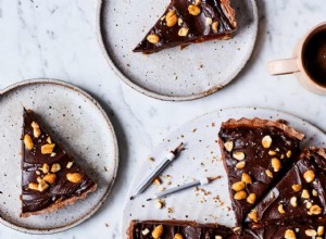 La recette de Liam Charles pour la tarte au caramel au beurre de cacahuète salé et au chocolat 