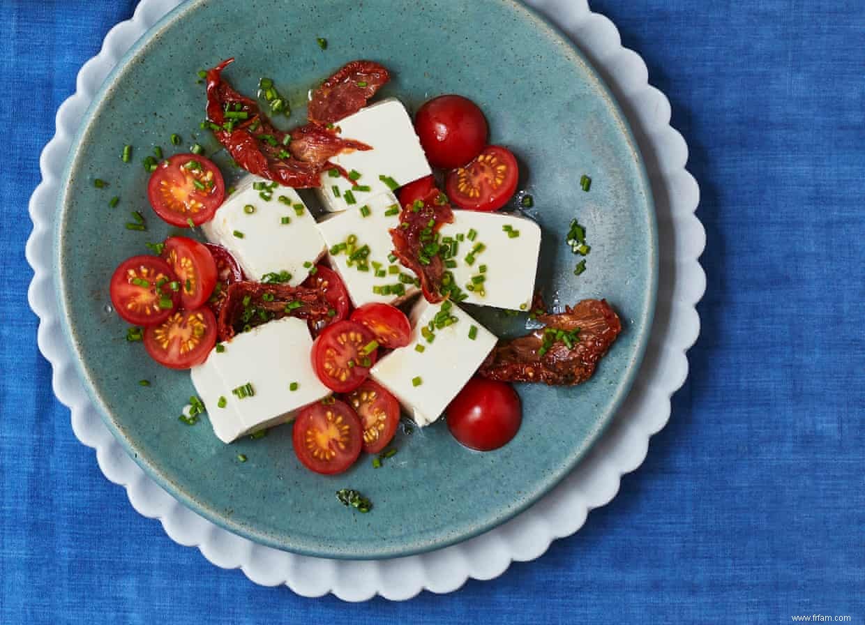 Poulet, tofu et nouilles :les salades sino-vietnamiennes de Chi San 