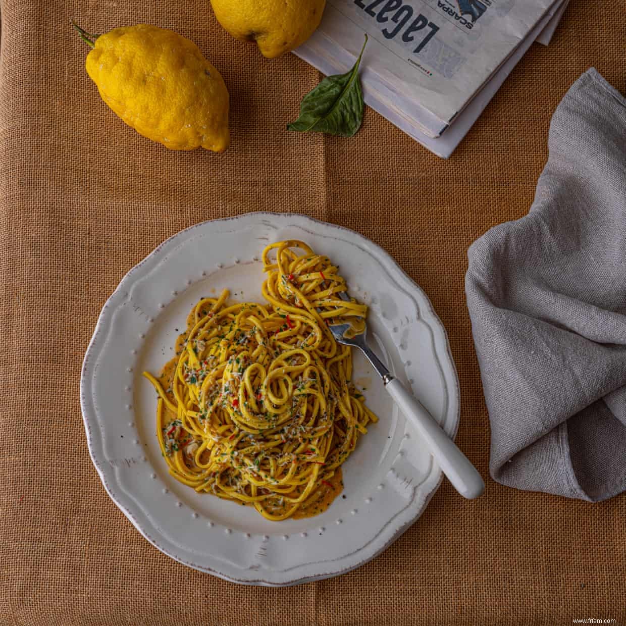 Recette de Tagliarini au crabe habillé par Tim Siadatan 