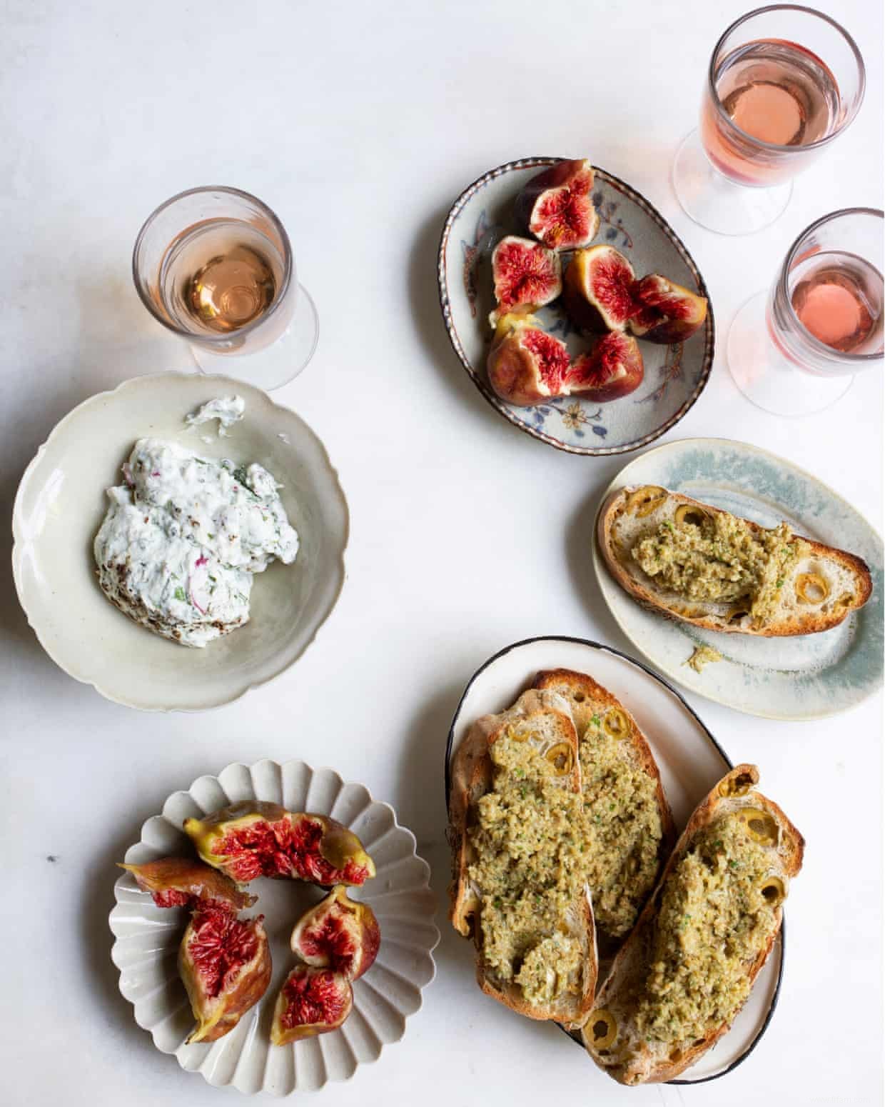 Les recettes de Nigel Slater pour les moules, et pour les figues à la tapenade 