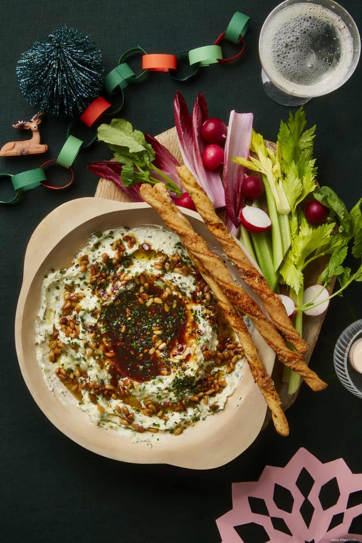 Les recettes de Yotam Ottolenghi pour les collations et grignotages de Noël 