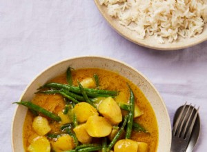 La recette végétalienne de Meera Sodha pour le curry jaune thaïlandais avec des haricots verts et des pommes de terre 