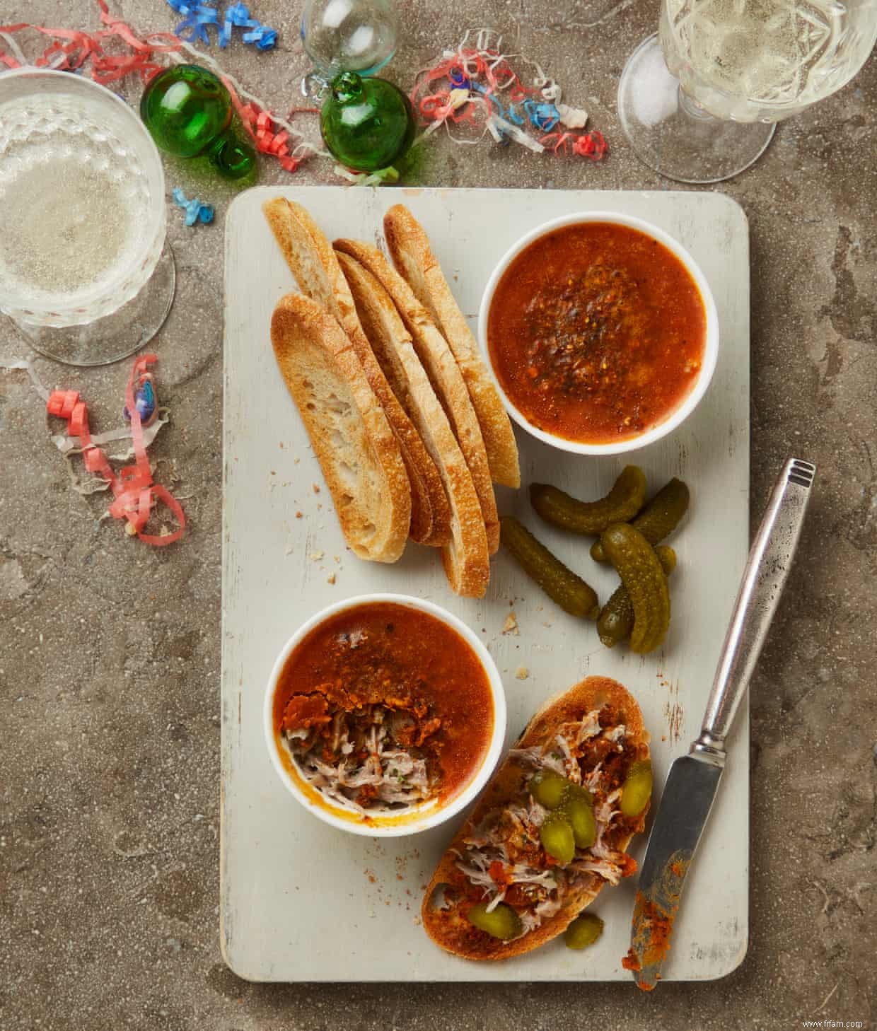 Canard en pot, rôtis craquelés et biscuits croissants :les recettes de fête de Yotam Ottolenghi 