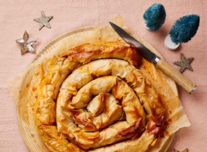 La recette végétalienne de Meera Sodha pour les restes de légumes rôtis et la tourte en spirale à la harissa 