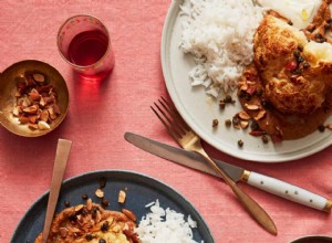 Recette de Thomasina Miers pour le chou-fleur au four avec taupe aux amandes rôties et aux pruneaux 