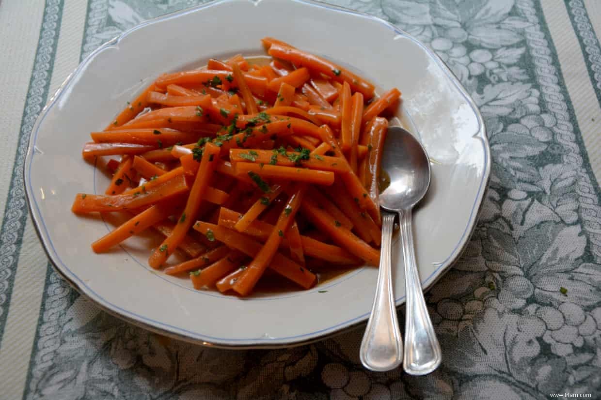 La façon préférée de Rachel Roddy avec les carottes – recette 