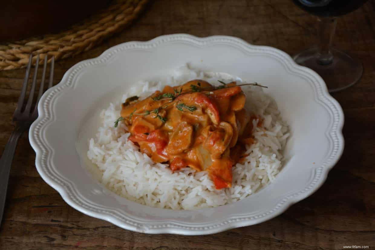 La recette préférée de Rachel Roddy pour le goulasch aux champignons et au poivre 