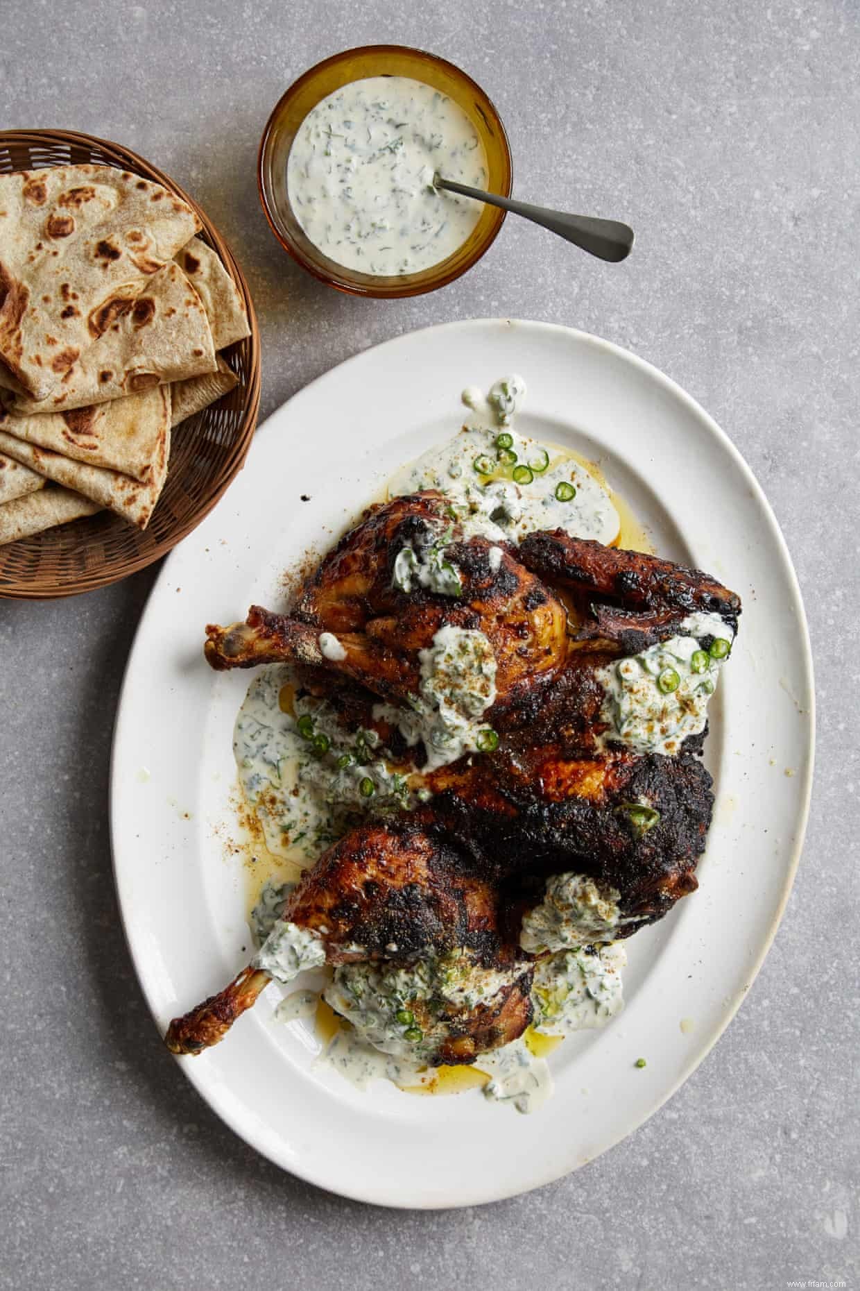 Les recettes de Chet Sharma pour le poulet Lahori, le mélange de légumes verts saag et le roomali roti 