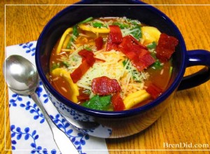 Recette de soupe aux tomates tortellini (dîner rapide à la soupe) 