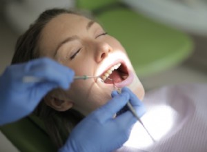 Un tiers des adultes évitent le dentiste en raison du coût 