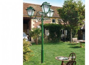 Construire un lampadaire rétro à trois lanternes