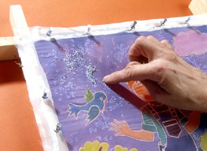 La peinture sur tissu : le sertissage