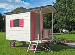 DIY : une roulotte pour enfant construite avec des chutes de bois