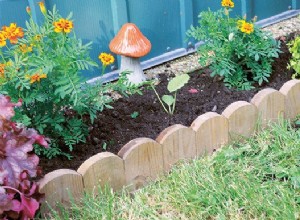 DIY : comment réaliser une bordure avec des palettes