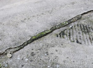 Réparer une descente de garage en béton fissurée