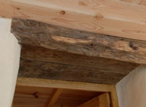 Pose dun linteau en bois, doublé en béton armé